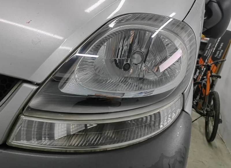 Renault Trafic, снимка 13 - Бусове и автобуси - 52123348