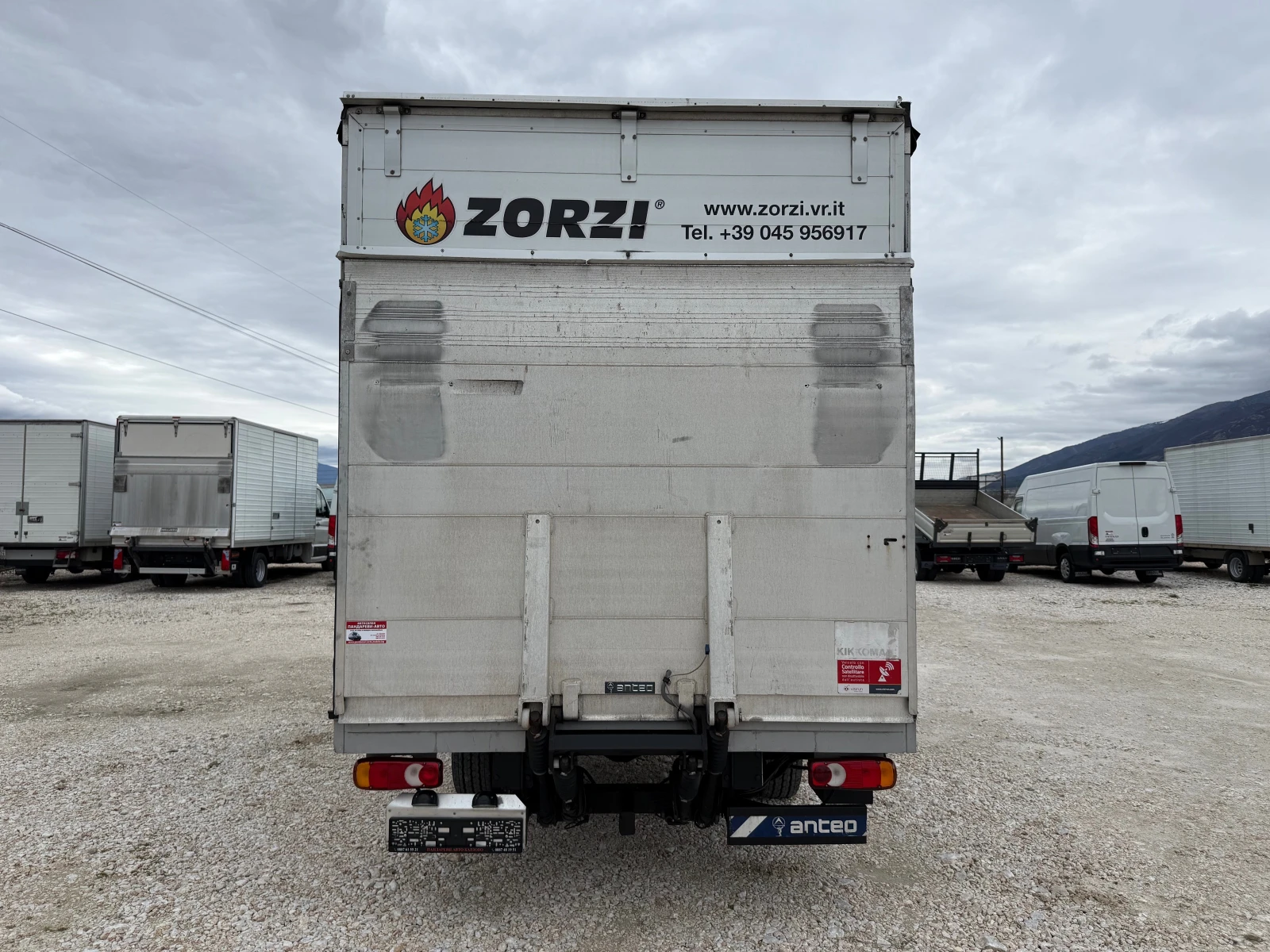 Renault Master 2.3 163кс. EURO6 ПАДАЩ БОРД, снимка 6 - Бусове и автобуси - 54058356