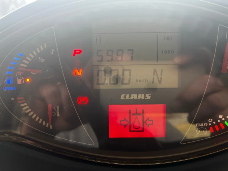 Трактор Claas Axion 930, снимка 16 - Селскостопанска техника - 52468815