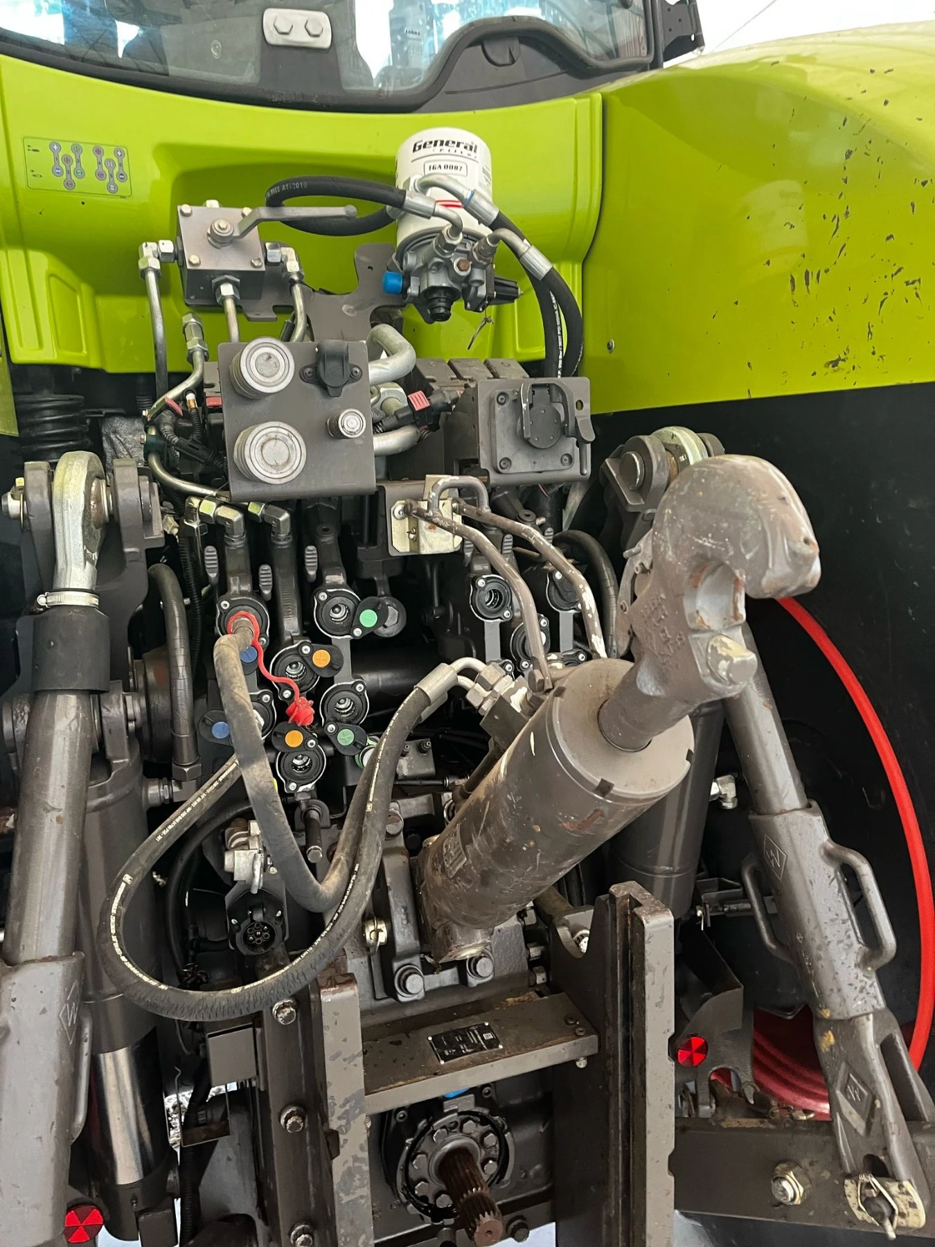 Трактор Claas Axion 930 - изображение 8