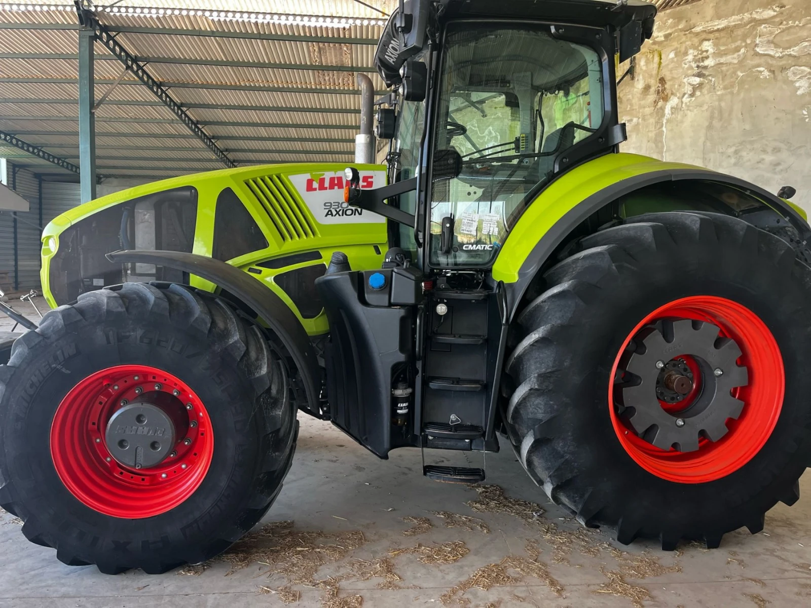 Трактор Claas Axion 930 - изображение 4