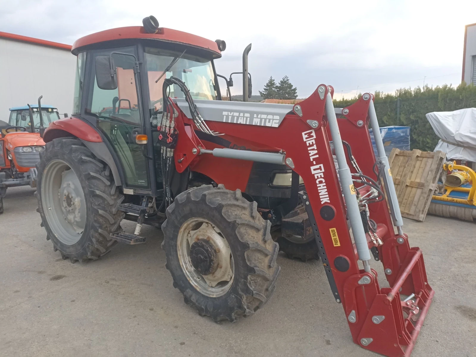 Трактор CASE IH JX 90, снимка 2 - Селскостопанска техника - 54671978