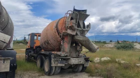 Бетон миксер Iveco, снимка 2