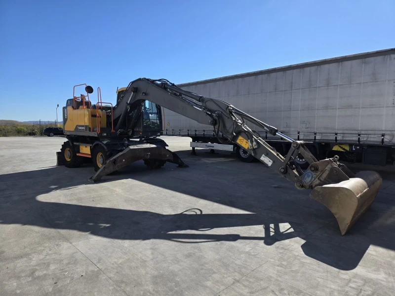 Багер Volvo EW160E, снимка 7 - Индустриална техника - 52224362