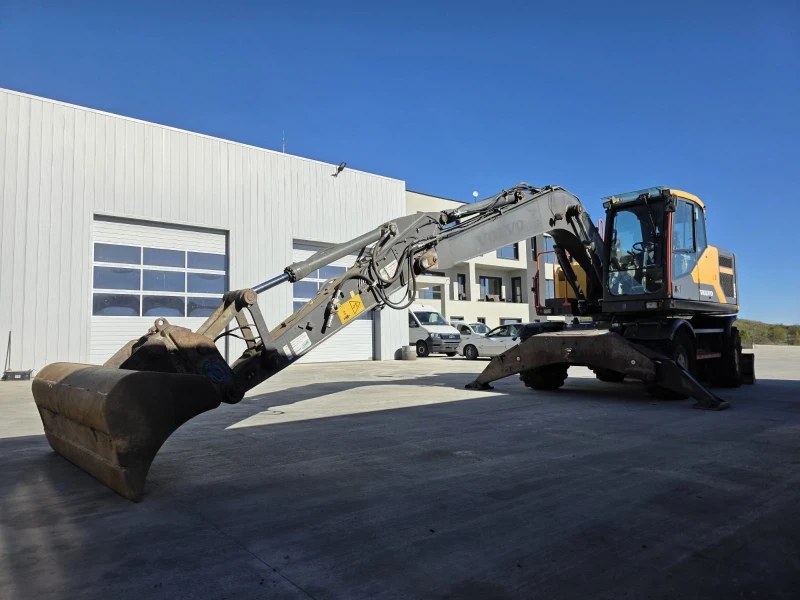 Багер Volvo EW160E, снимка 5 - Индустриална техника - 52224362