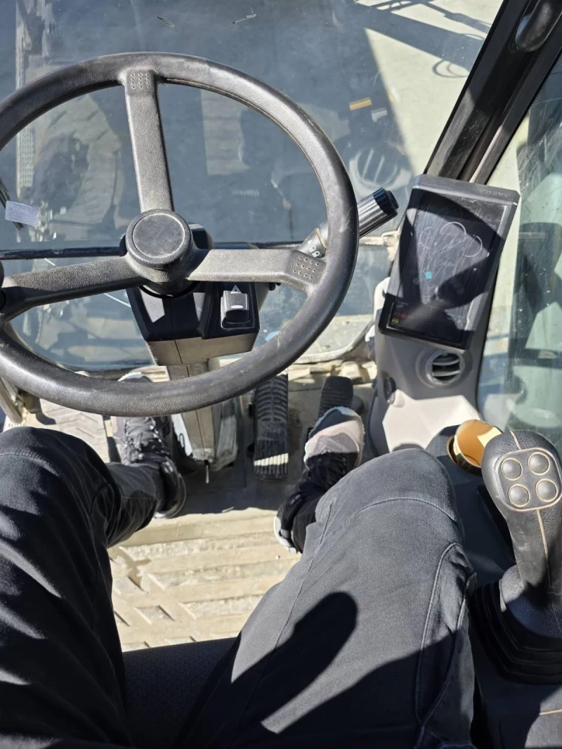 Багер Volvo EW160E, снимка 10 - Индустриална техника - 52224362