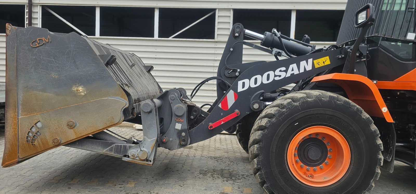 Челен товарач DOOSAN  DL 280-7 - изображение 7