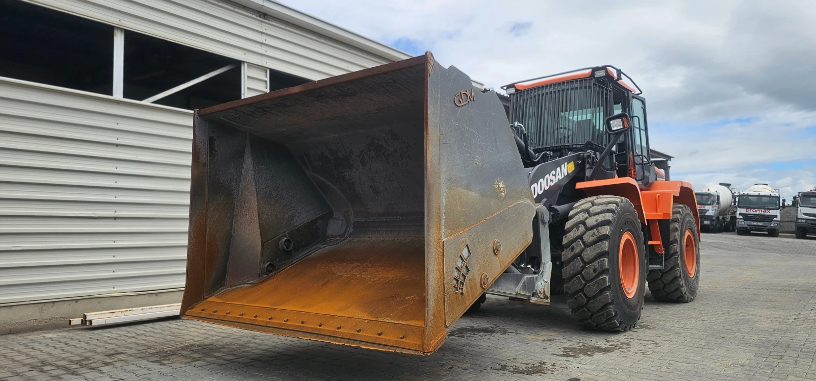 Челен товарач DOOSAN  DL 280-7 - изображение 2