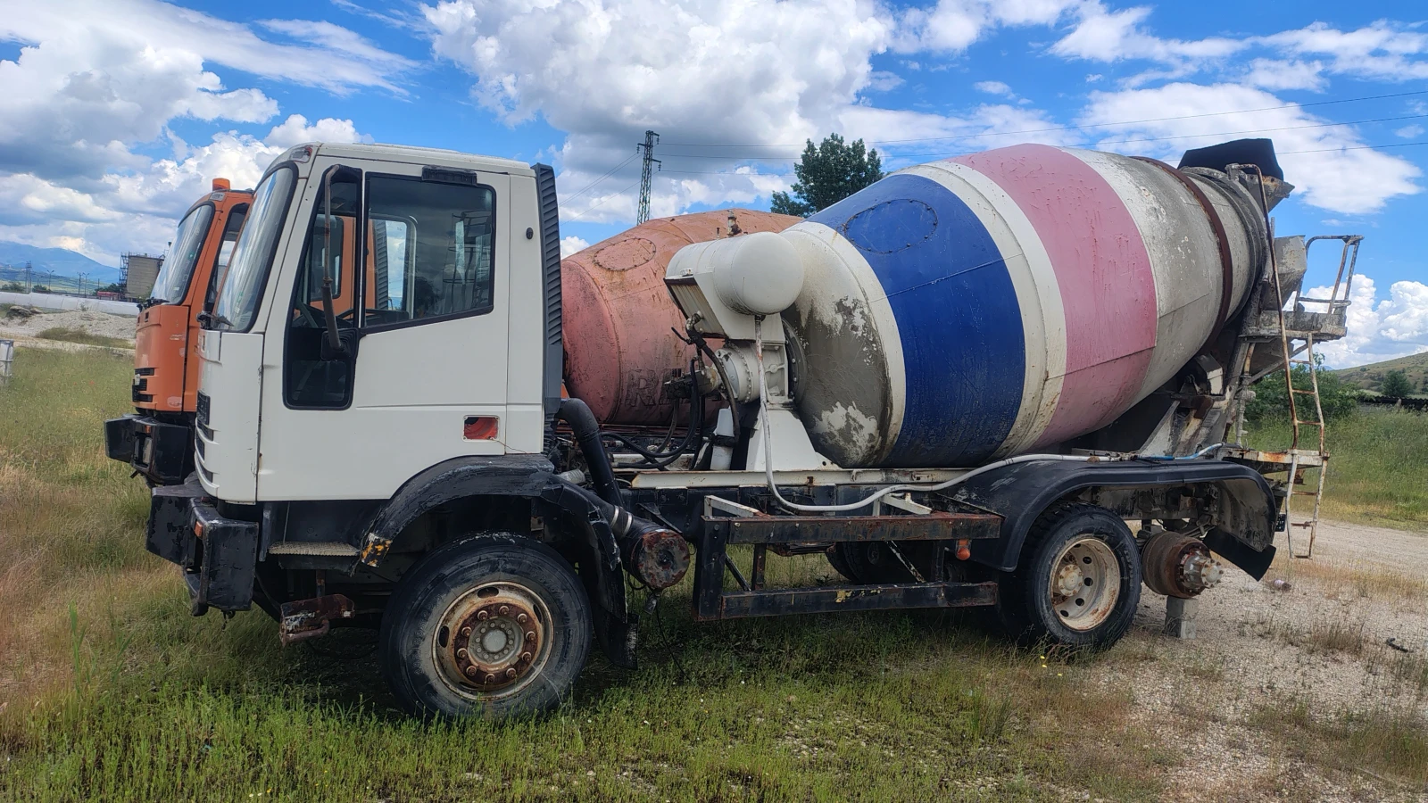 Бетон миксер Iveco