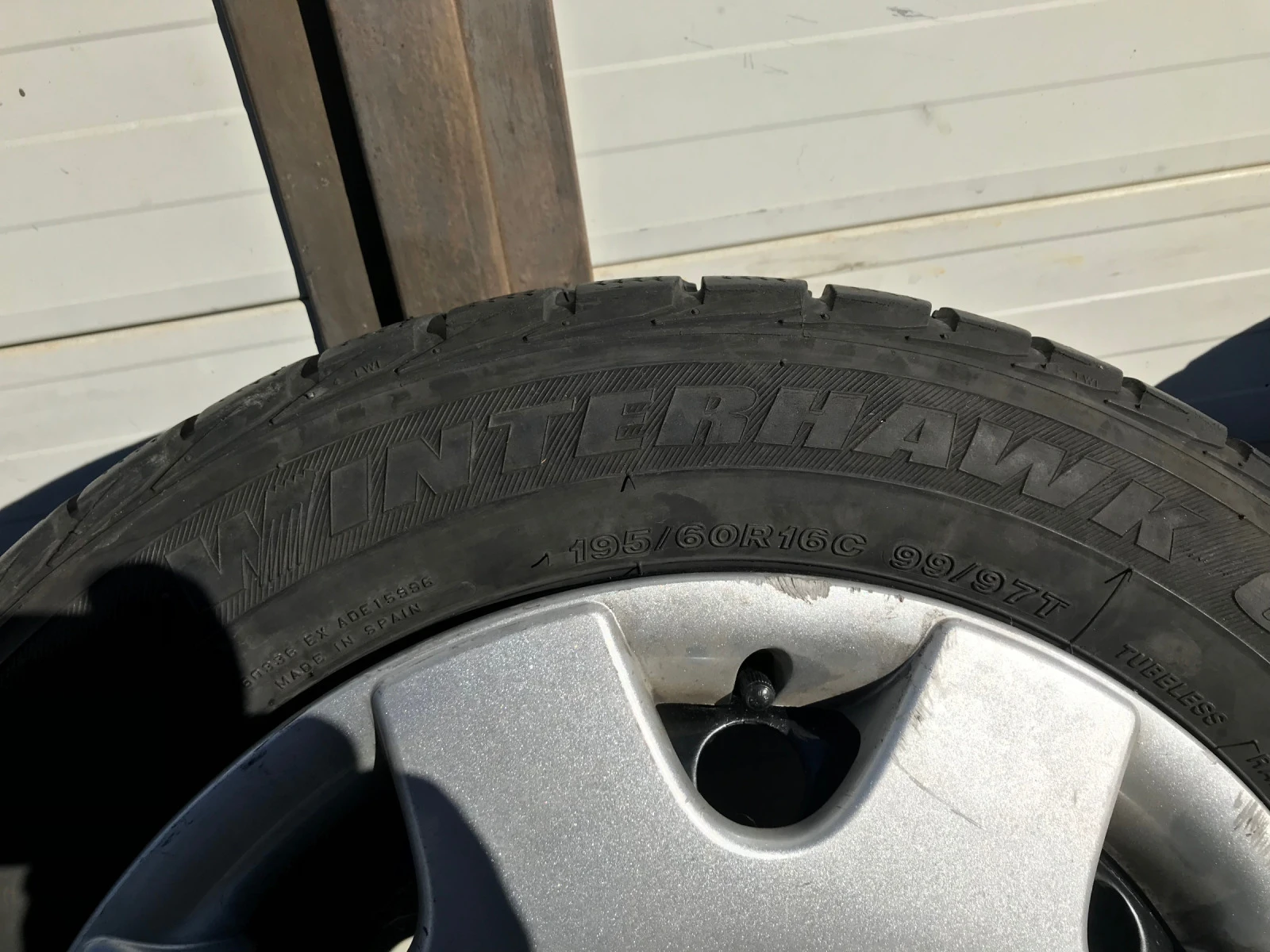    195/60R16  VW Sharan | Mobile.bg   9