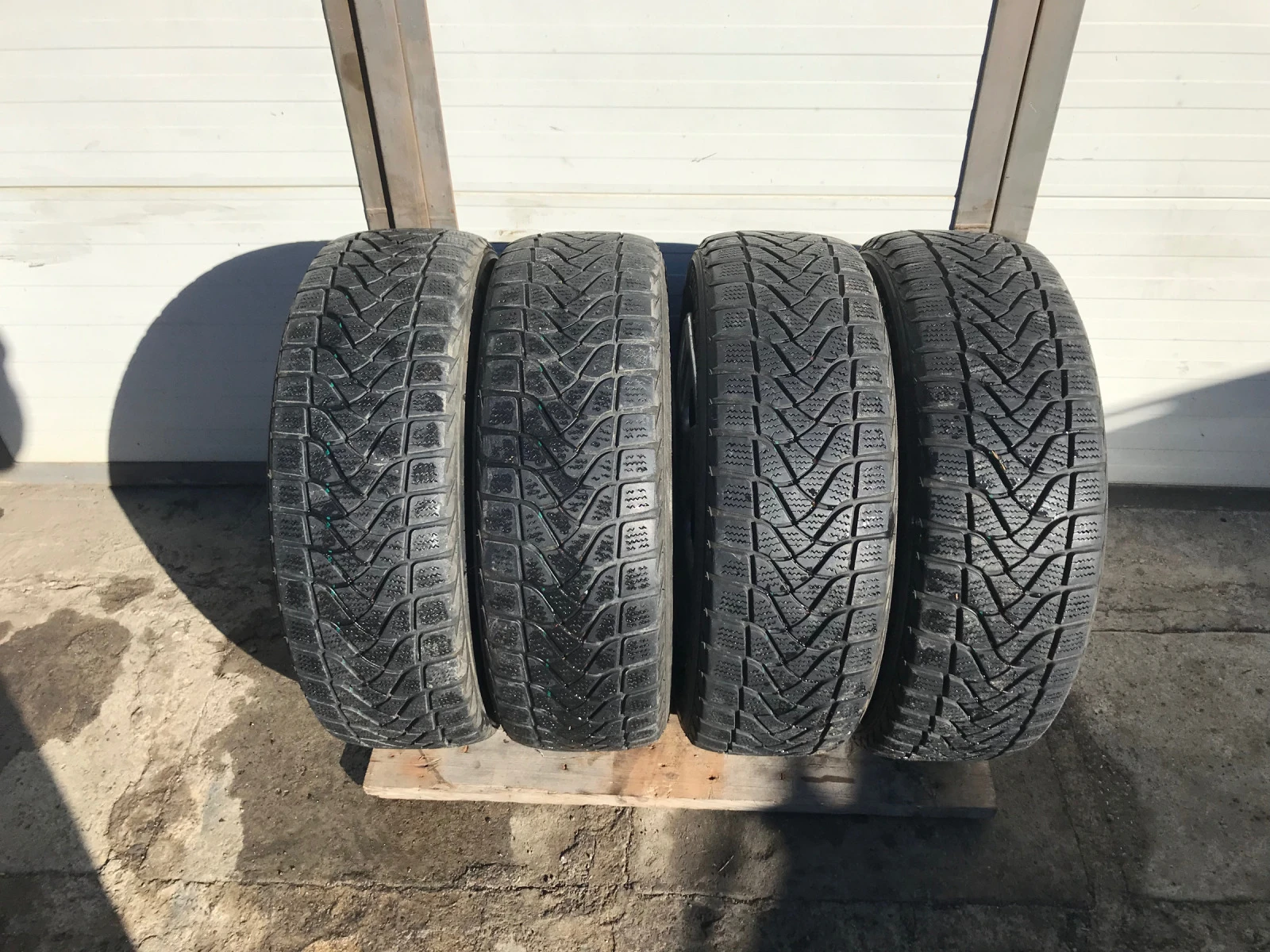    195/60R16  VW Sharan | Mobile.bg   3