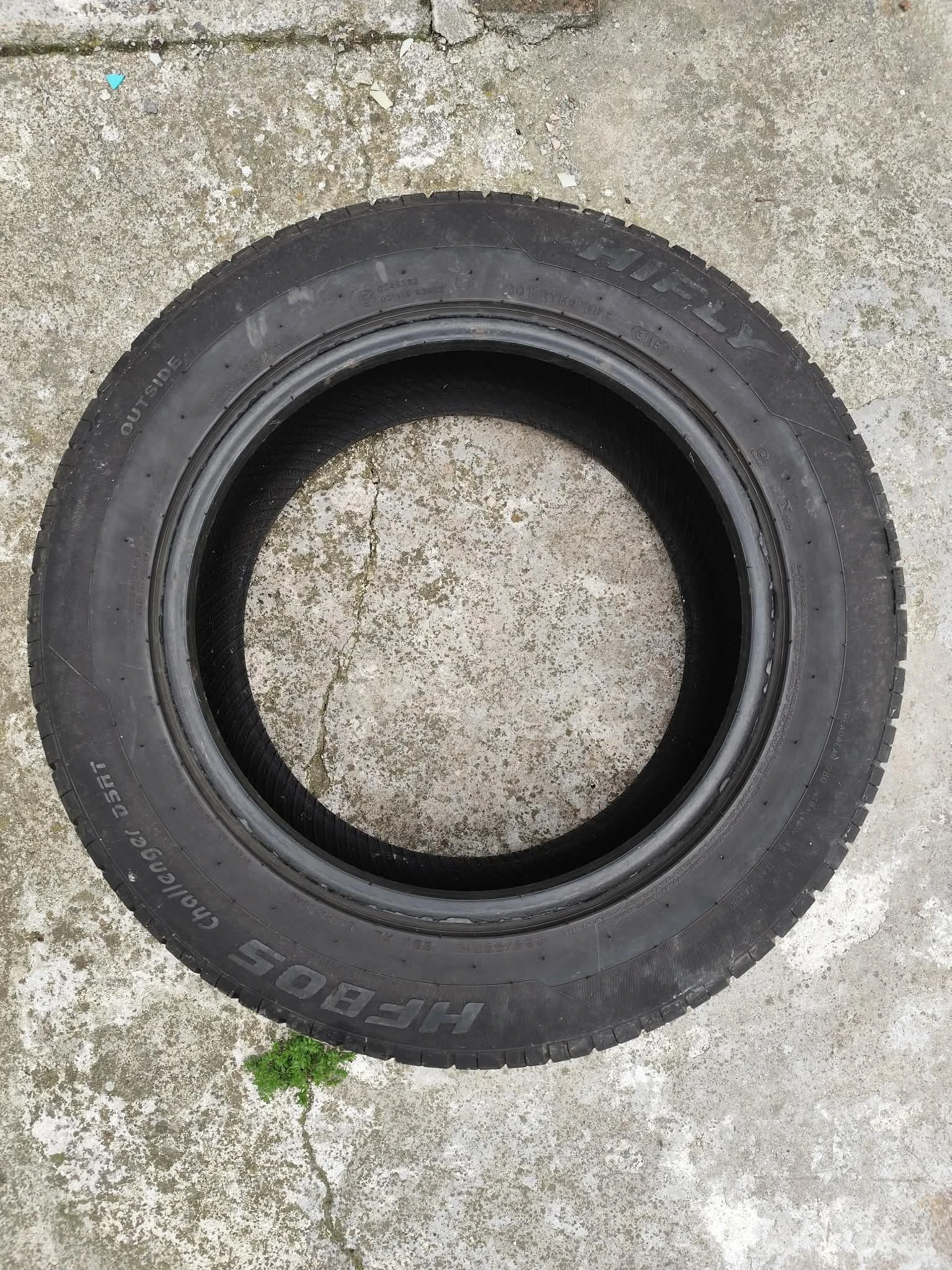 Гуми Летни 225/55R16, снимка 4 - Гуми и джанти - 54659143