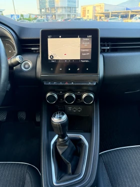 Renault Clio Intens, 100 к.с., Turbo, снимка 11