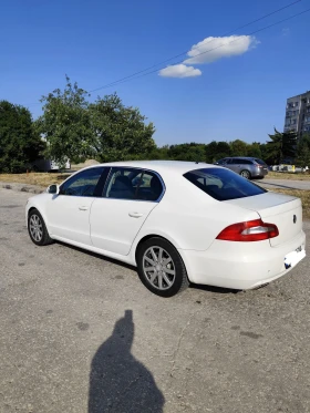 Skoda Superb Хечбек , снимка 9
