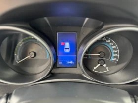 Toyota Auris 1.8HYBRID 120000km, снимка 11