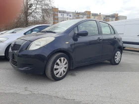 Toyota Yaris 1, 0 бензин, снимка 1