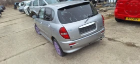 Daihatsu Sirion На части, снимка 5