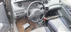 Daihatsu Sirion На части, снимка 7