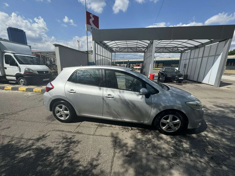 Toyota Auris Facelift, снимка 3 - Автомобили и джипове - 47626375