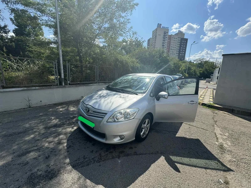 Toyota Auris Facelift, снимка 1 - Автомобили и джипове - 47626375