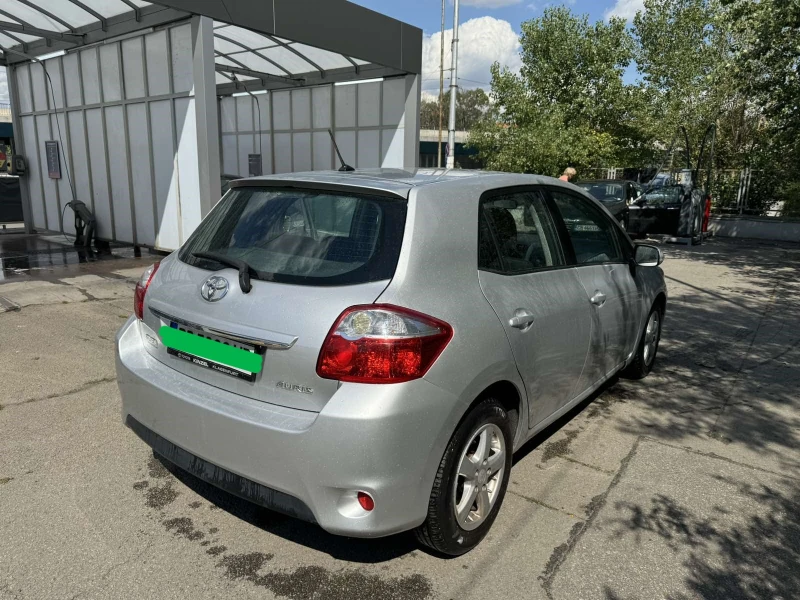 Toyota Auris Facelift, снимка 4 - Автомобили и джипове - 47626375