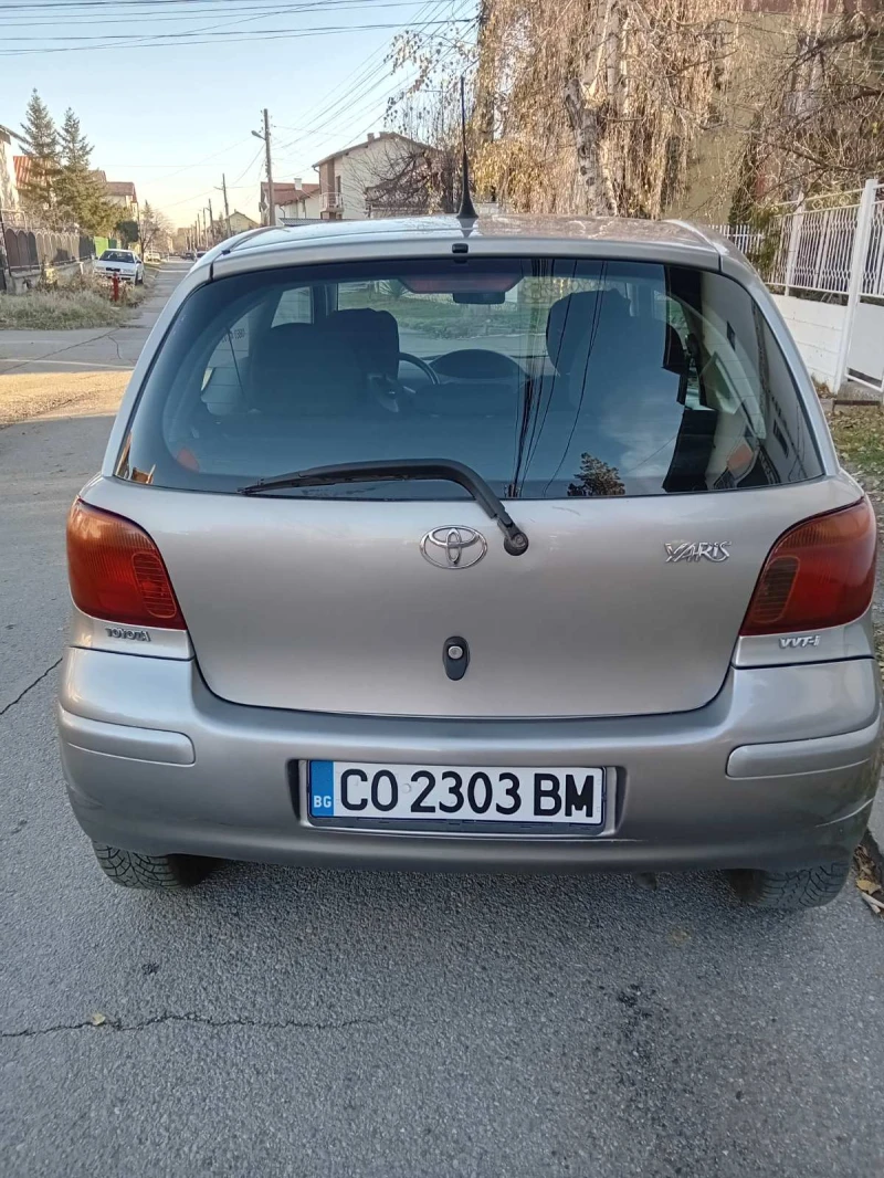 Toyota Yaris, снимка 10 - Автомобили и джипове - 48177347