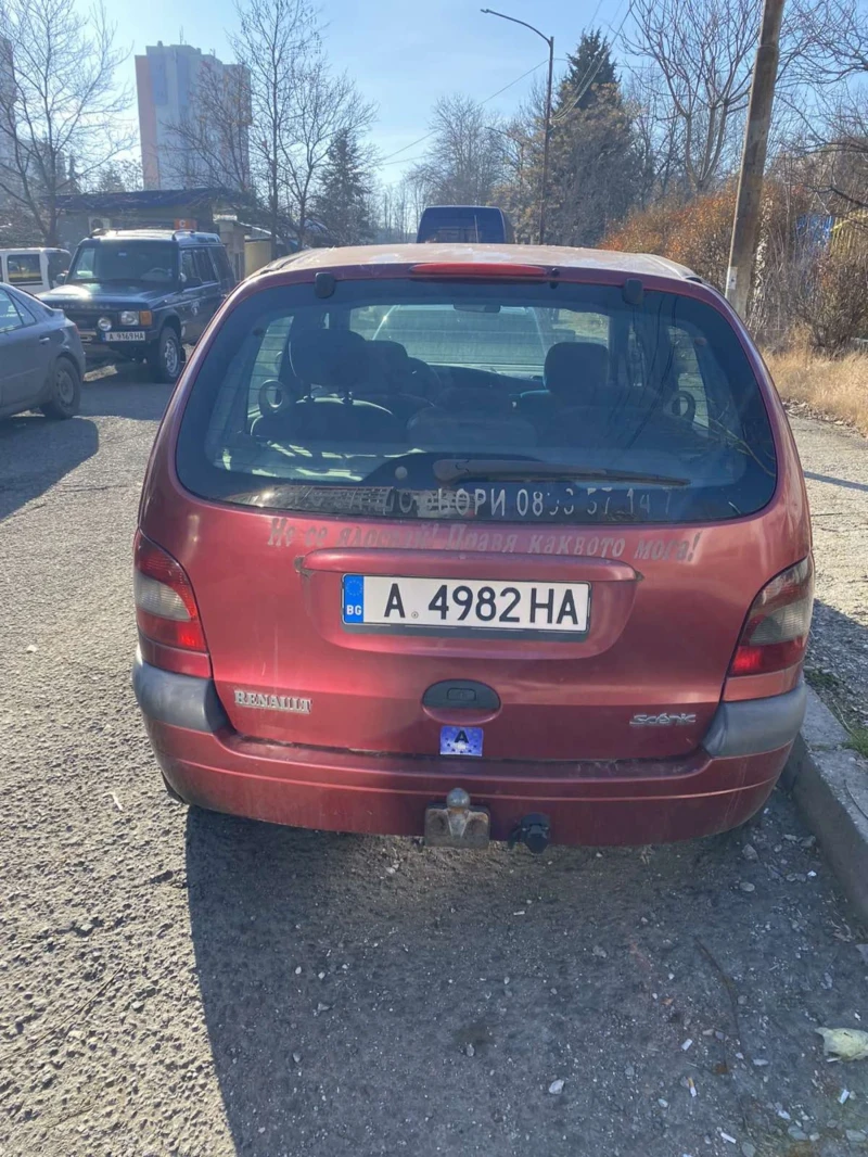 Renault Scenic, снимка 10 - Автомобили и джипове - 49092956