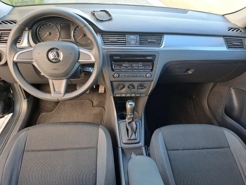 Skoda Rapid 1, 6 TDI автоматик, снимка 7 - Автомобили и джипове - 51484818
