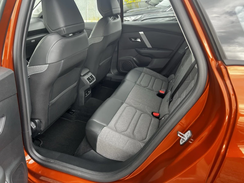 Citroen C4  C4 1.2i Business Plus, снимка 16 - Автомобили и джипове - 52143229