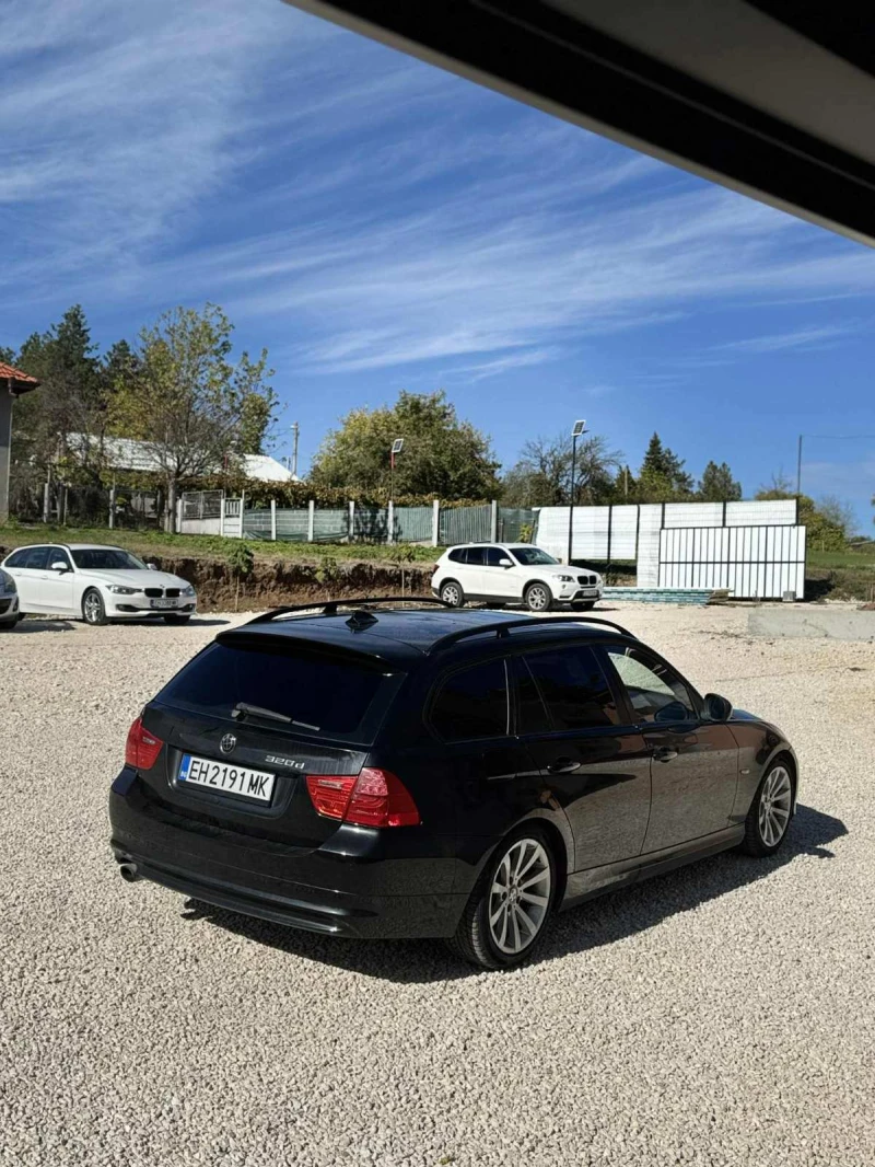 BMW 320, снимка 12 - Автомобили и джипове - 52199096