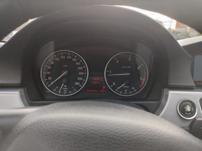 BMW 320, снимка 6 - Автомобили и джипове - 52199096