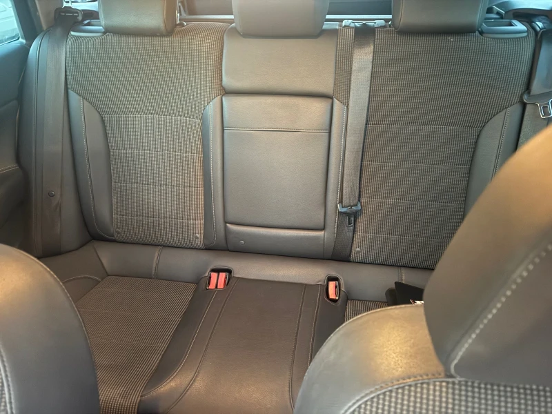 Opel Insignia 2.0 Automat, снимка 15 - Автомобили и джипове - 52754891