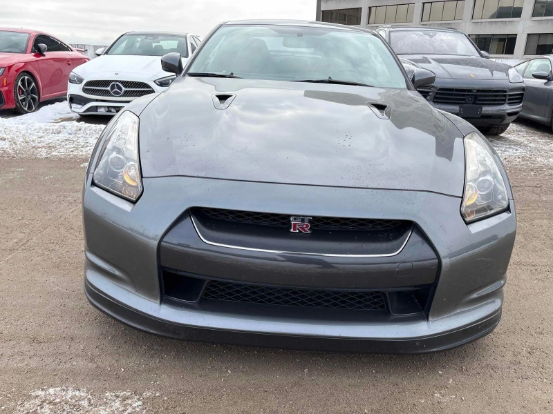 Nissan Gt-r Premium С РЕГИСТРАЦИЯ & АВТО КРЕДИТ , снимка 3 - Автомобили и джипове - 53393740