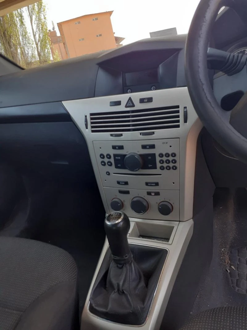 Opel Astra 1.3 90KC, снимка 9 - Автомобили и джипове - 45262740