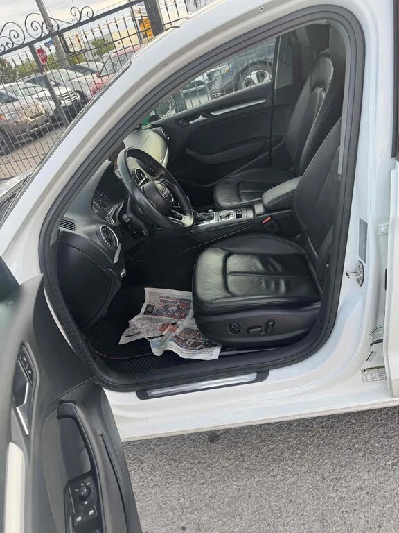 Audi A3 FWD* PREMIUM* S-LINE* АвтоКредит(ЦЕНА ДО БГ), снимка 5 - Автомобили и джипове - 53669273