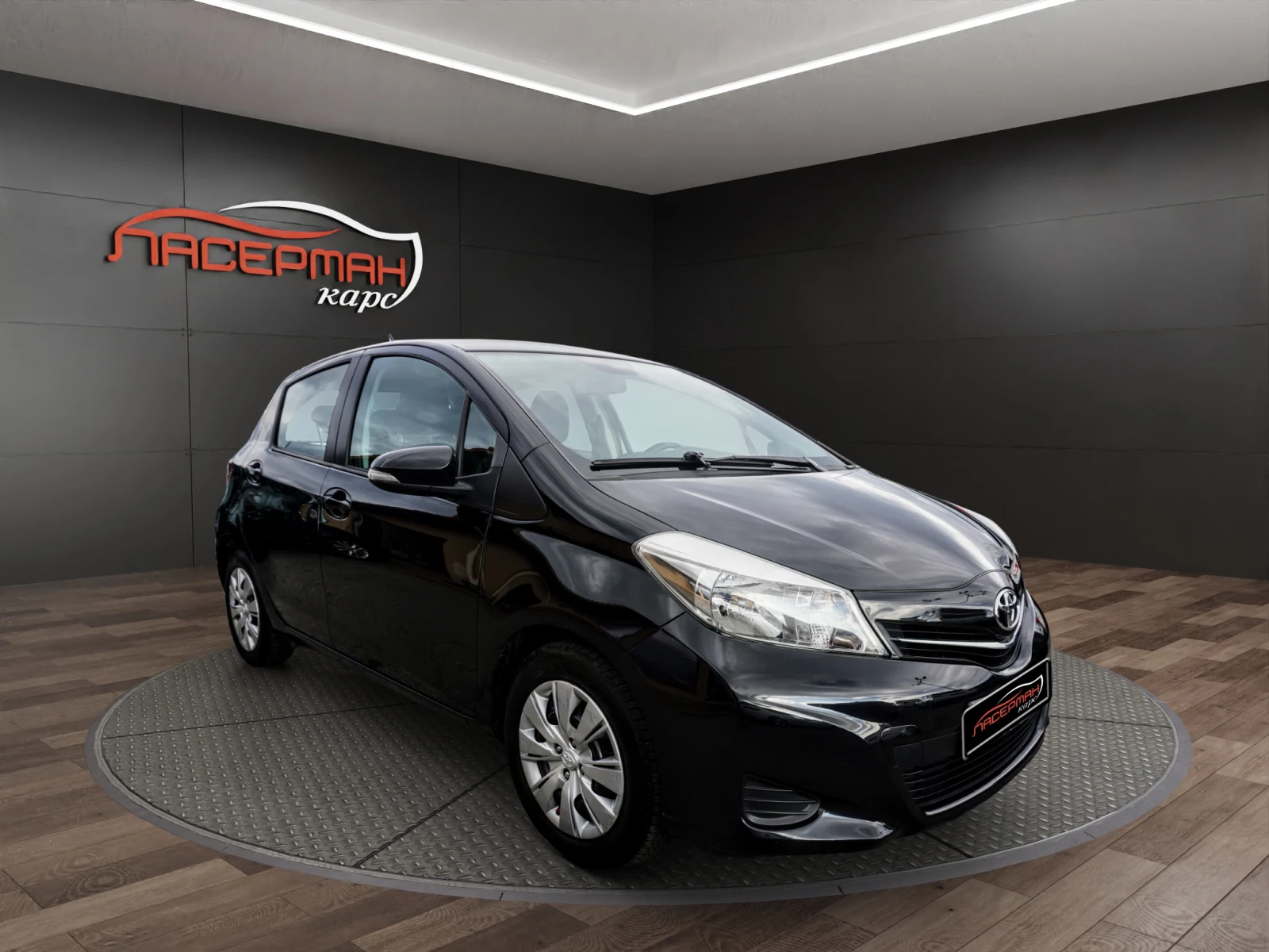 Toyota Yaris 1.0i ACTIVE - изображение 2