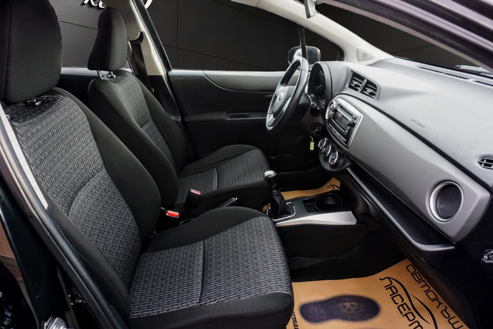 Toyota Yaris 1.0i ACTIVE | Mobile.bg   13