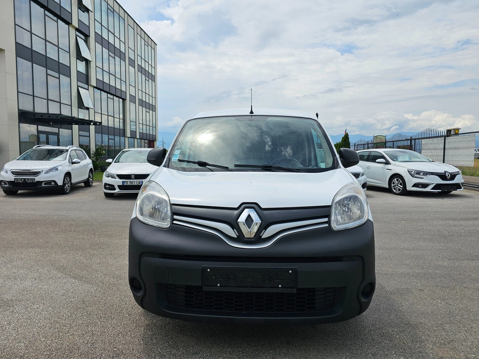 Renault Kangoo 1.5DCI 90k.c MAXI VAN N1 - изображение 8