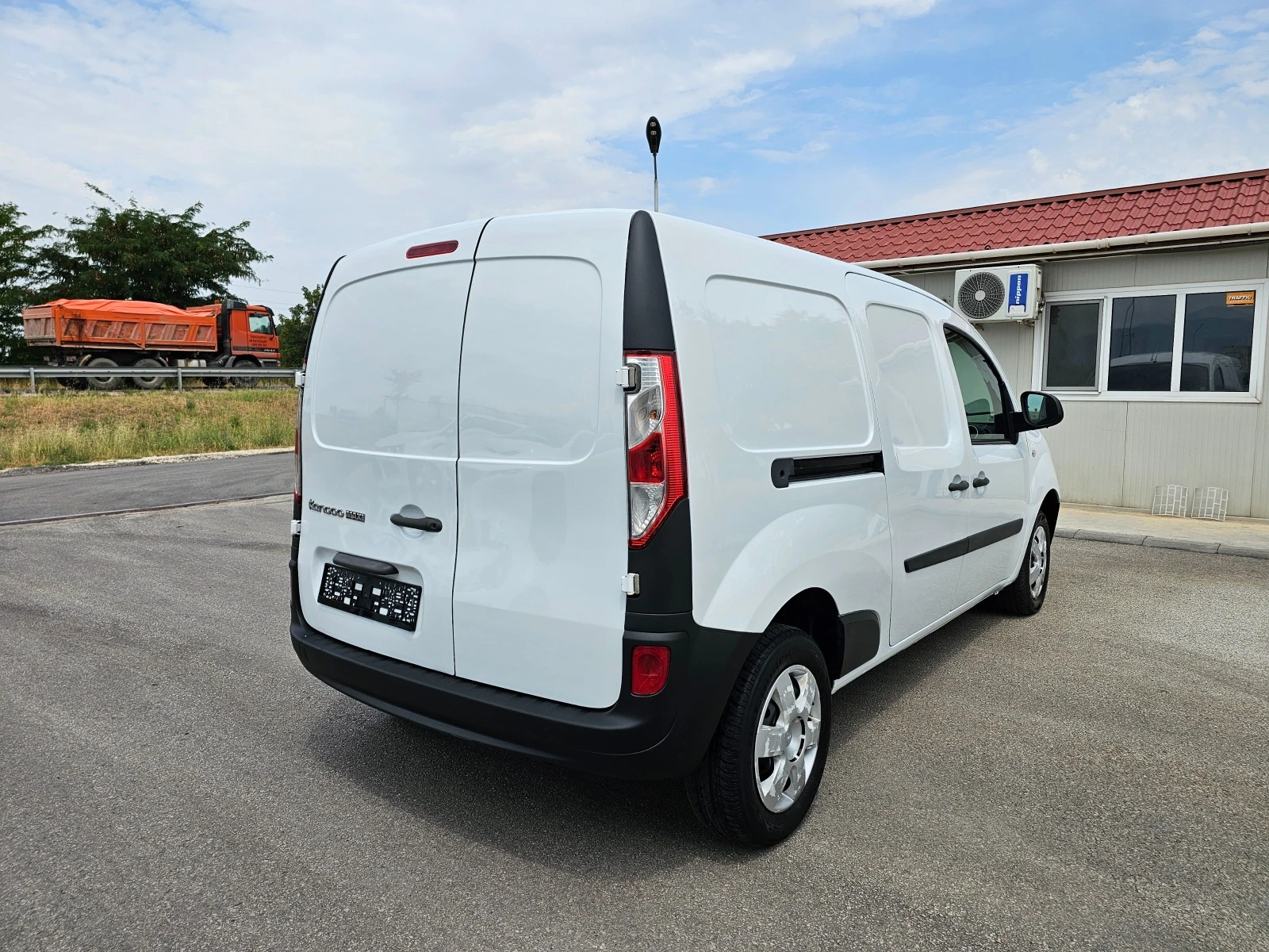 Renault Kangoo 1.5DCI 90k.c MAXI VAN N1 - изображение 5