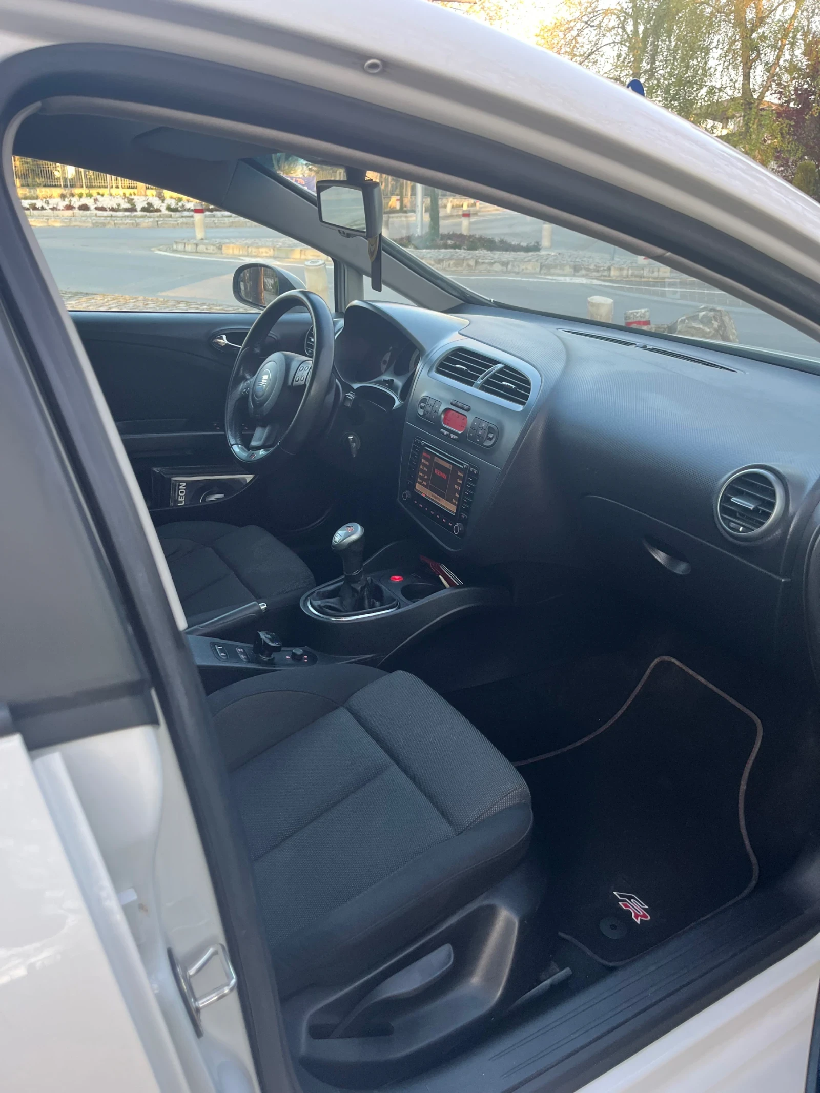 Seat Leon  - изображение 7