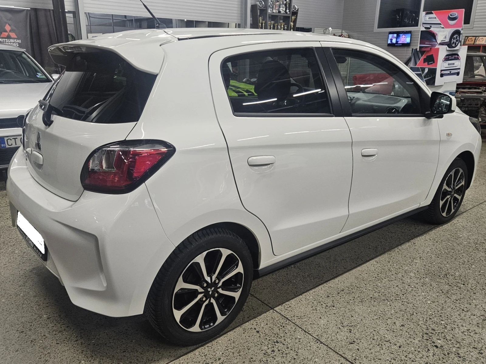Mitsubishi Space star 1.2 AUTO - изображение 4
