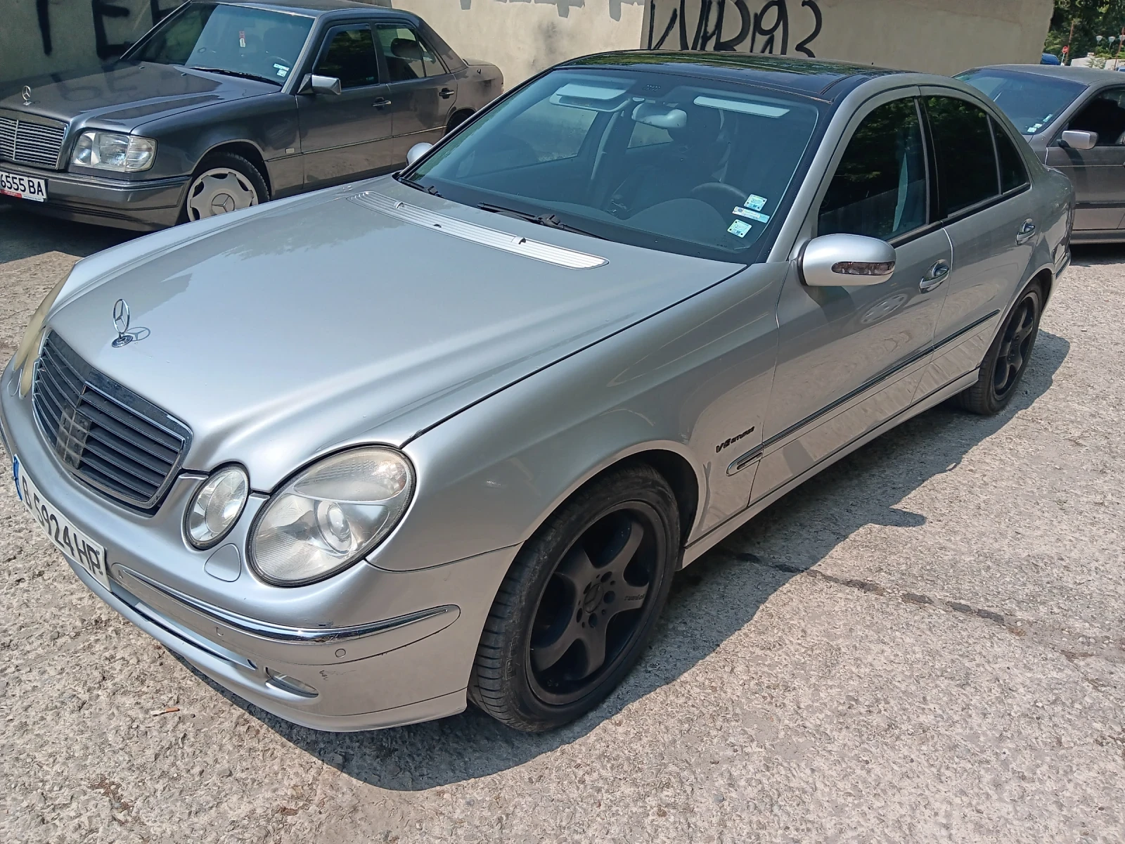 Mercedes-Benz E 400  - изображение 8