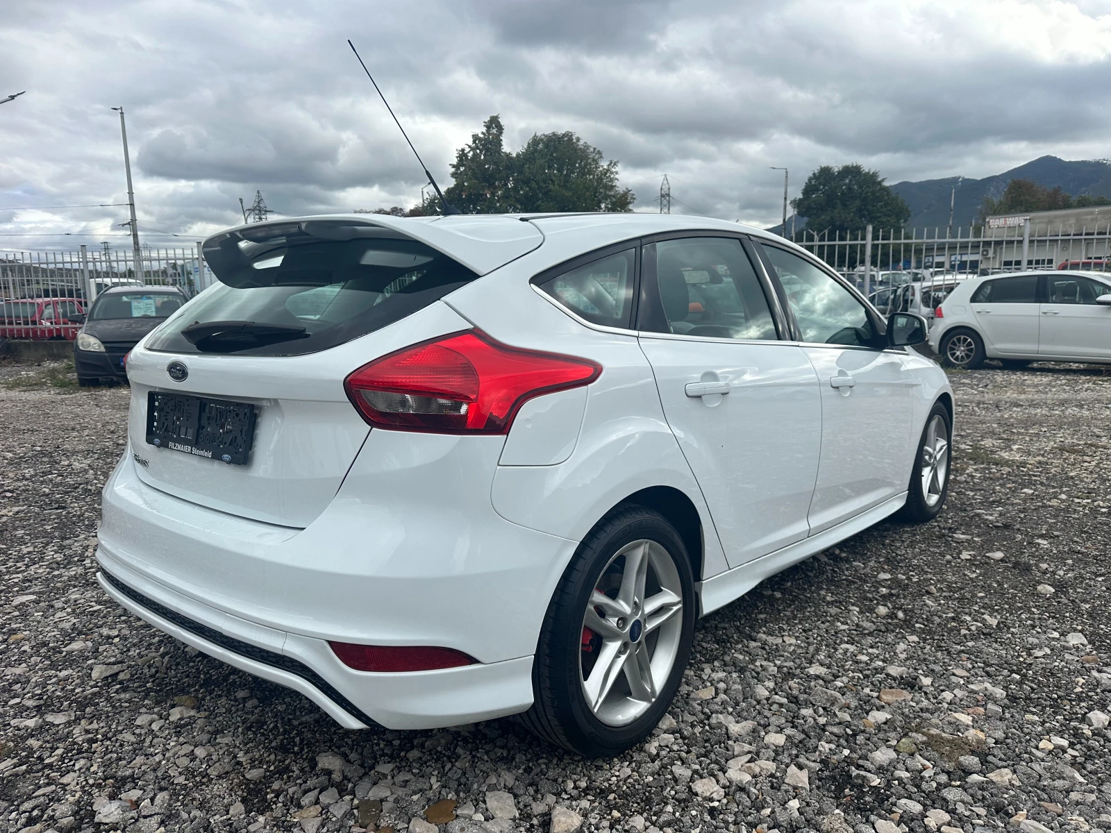 Ford Focus 1.5TDCI 120kc ST-LINE - изображение 3