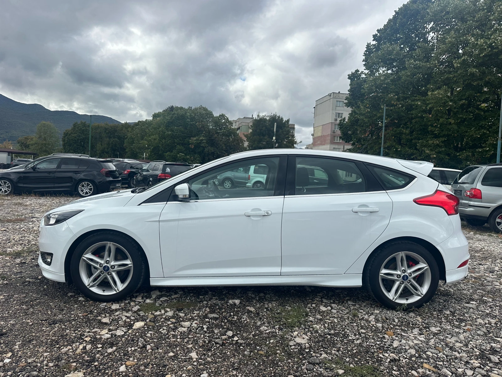 Ford Focus 1.5TDCI 120kc ST-LINE - изображение 6