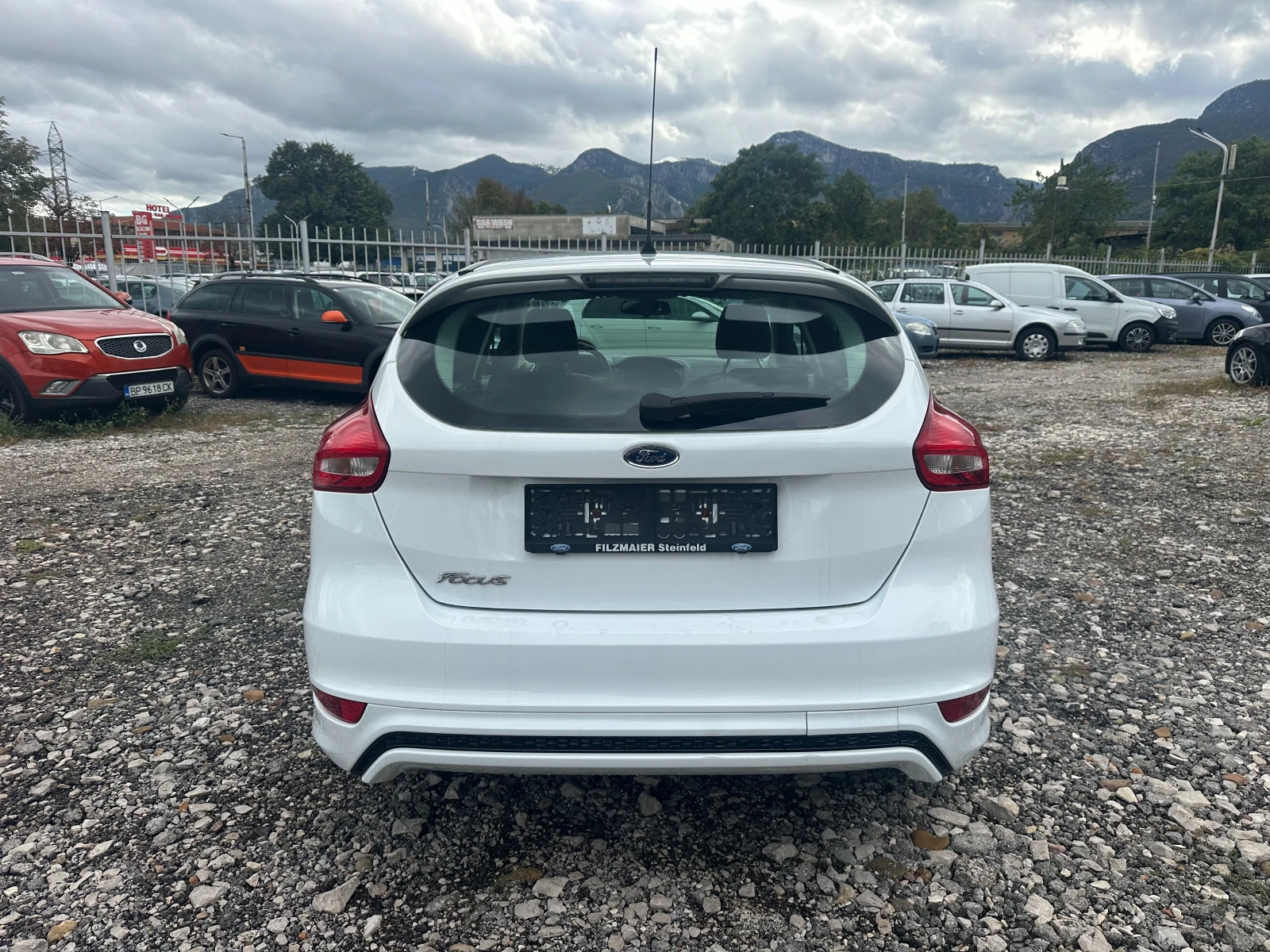 Ford Focus 1.5TDCI 120kc ST-LINE - изображение 4
