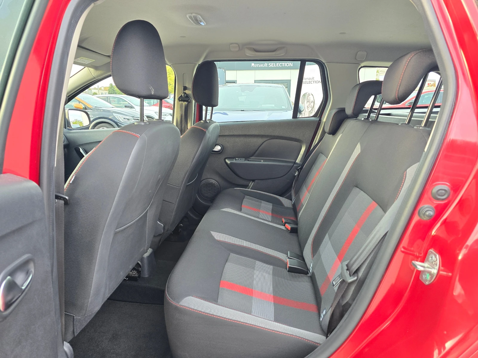 Dacia Logan MCV 0.9 TCE - изображение 7