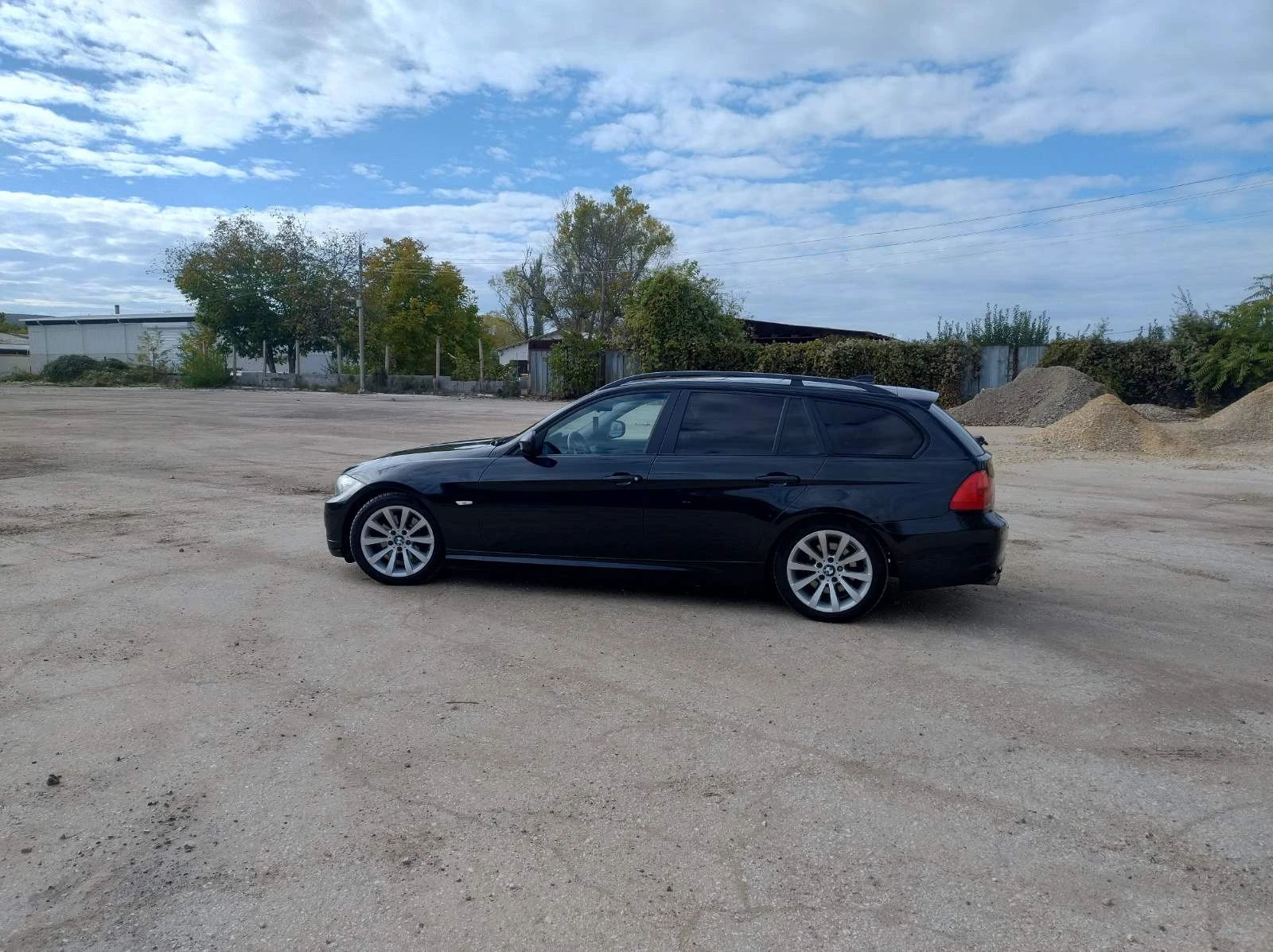 BMW 320 | Mobile.bg   11