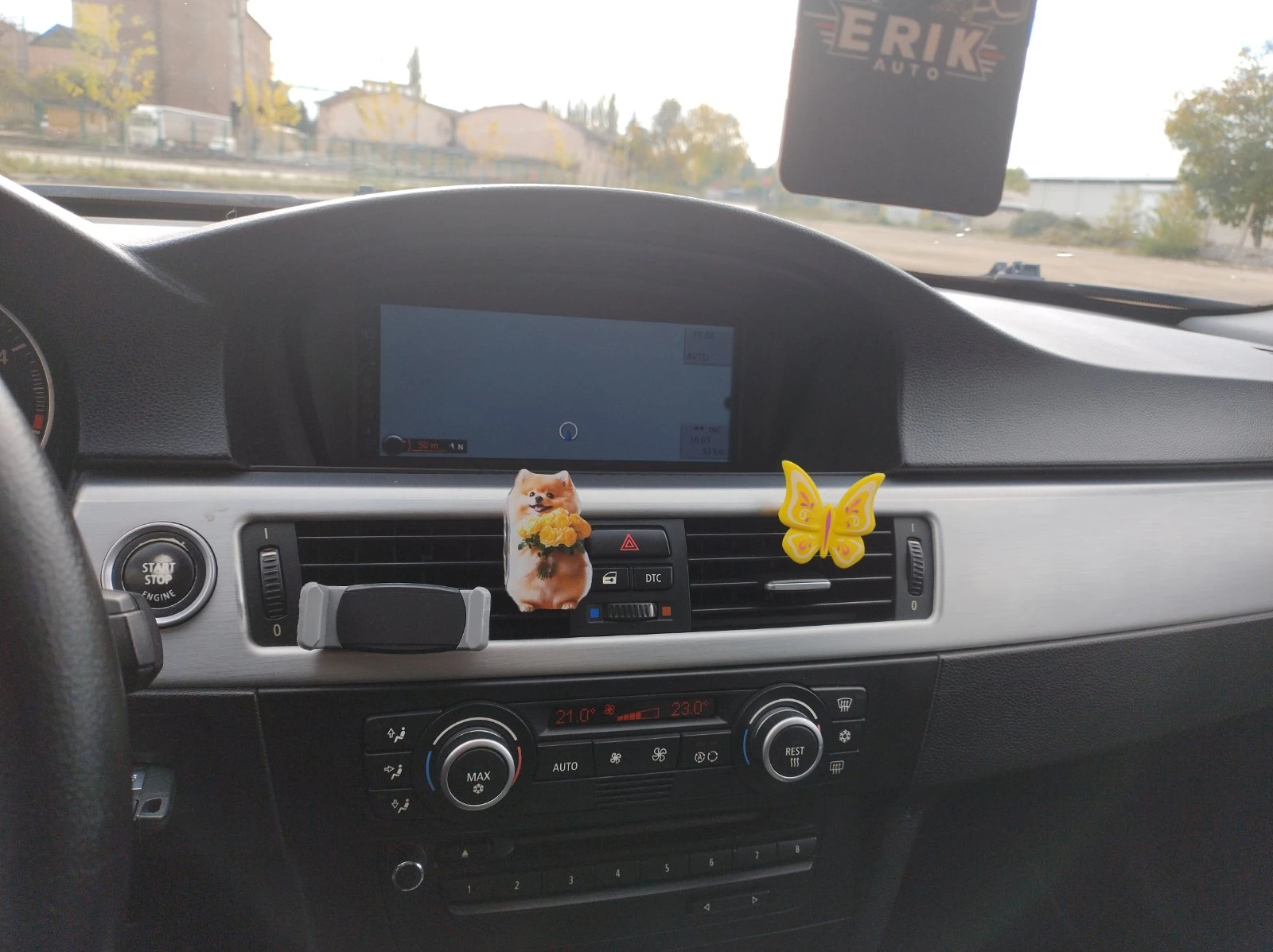 BMW 320  - изображение 7