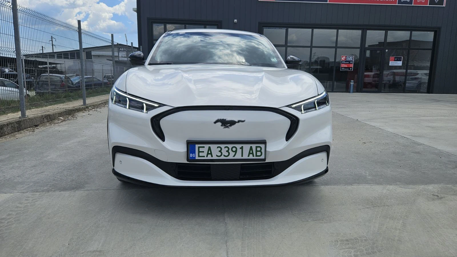 Ford Mustang Mach-E AWD | Mobile.bg   4