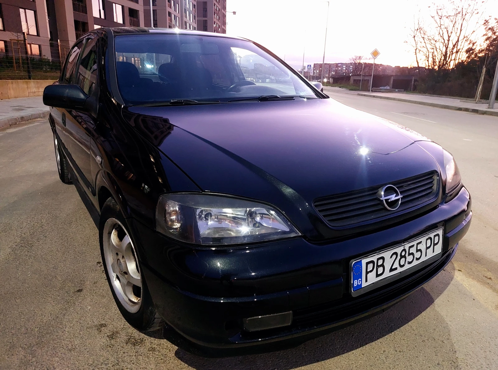 Opel Astra 1.6 - изображение 8